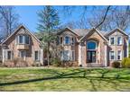 31 Brownstone Way, Upper Saddle River, NJ 07458