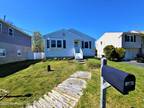 652 Monmouth Ave, Port Monmouth, NJ 07758