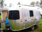 2021 Airstream Bambi 16rb 16ft