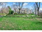 56 Twin Pond Ln, New Canaan, CT 06840