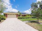 2310 Grovewood Rd, Clearwater, FL 33764