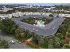 500 S Washington Dr #17B, Sarasota, FL 34236