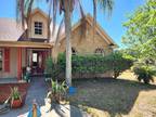 10832 Log House Rd, Clermont, FL 34711