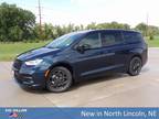 2023 Chrysler Pacifica Hybrid Blue