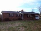 5770 Sweetbriar Rd, Pfafftown, Nc 27040