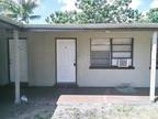 2404 10th St W #5, Bradenton, FL 34205