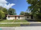 7906 NW 74th Ave, Tamarac, FL 33321