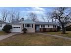 151 Curtis Dr, New Haven, CT 06515