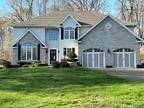 31 Simon Dr, Wolcott, CT 06716