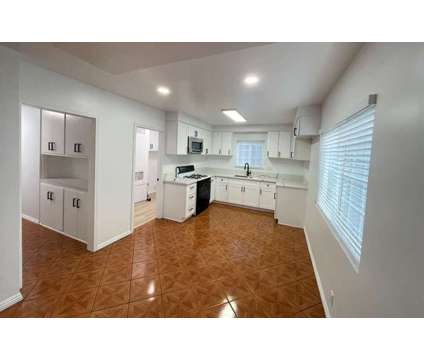 Large Remodeled, 2 Bdr/1 Bath with 1 Car Garage &amp; Laundry Hook-Ups Unit- SAN PED at 437 W 11th St # in San Pedro CA is a Apartment