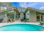 2051 Outpost Dr, Los Angeles, CA 90068