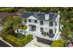 1340 Londonderry Pl, Los Angeles, CA 90069