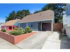 743 Lockhaven Dr, Pacifica, CA 94044