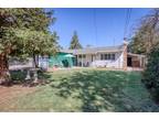 707 Q St, Rio Linda, CA 95673