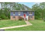 20416 Lake Pl, Coltons Point, MD 20626
