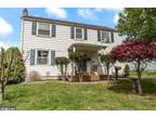 211 Scheivert Ave, Aston, PA 19014