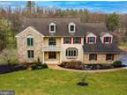 4205 Goshen Rd, Newtown Square, PA 19073