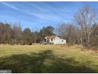 29442 Spicer Ln, Rhoadesville, VA 22542