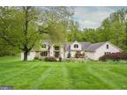 11 Fairhill Dr, Chadds Ford, PA 19317
