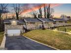 1006 dell ln Wyncote, PA -