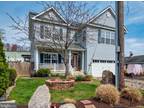 828 Shore Dr, Edgewater, MD 21037