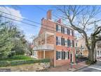 172 Green St, Annapolis, MD 21401