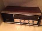 Vintage Panasonic RE-7369 Solid State Radio - Tabletop Wood