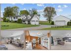 3382 S 5th Ave, Myerstown, PA 17067