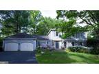 11904 Canfield Rd, Potomac, MD 20854