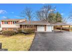 7913 Longmeadow Dr, Frederick, MD 21701