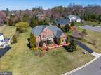 11806 Forest Heights Ct, Herndon, VA 20170