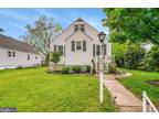 2518 Canterbury Rd, Parkville, MD 21234
