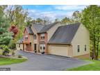 1094 Imperial Dr, Mohnton, PA 19540