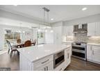 6431 Earlham Dr, Bethesda, MD 20817