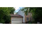 22 Hinesleigh Ct, Parkville, MD 21234