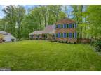 11823 Clara Way, Fairfax Station, VA 22039