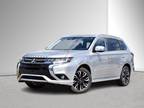2018 Mitsubishi Outlander PHEV GT - No Accidents, Leather, Sunroof, PST Exempt!