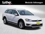 2017 Volkswagen Golf Alltrack