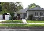 7021 Enfield Ave, Reseda, CA 91335