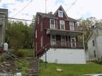 802 Chestnut St, Delta, PA 17314