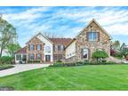 1546 Wexford Ct, Newtown, PA 18940