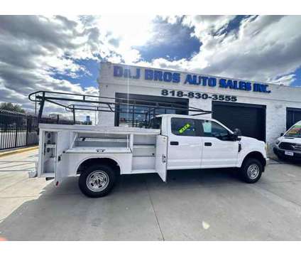 2019 Ford F250 Super Duty Crew Cab for sale is a White 2019 Ford F-250 Super Duty Car for Sale in Pacoima CA