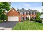 196 Preston Dr, Warrenton, VA 20186