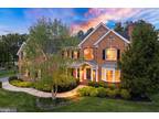 15042 Medinah Ct, Haymarket, VA 20169