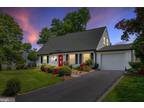 12713 Blossom Ln, Bowie, MD 20715