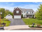 33 Rutherford Ct, Royersford, PA 19468