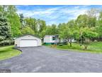 1281 New Rd, Orrtanna, PA 17353