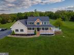 236 Stayman Dr, Falling Waters, WV 25419