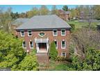 5614 Virginia Chase Dr, Centreville, VA 20120