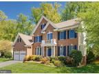 913 Plum St SW, Vienna, VA 22180